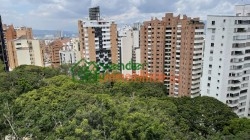 APARTAMENTO EN VENTA EDIFICIO OLYMPUS CABECERA