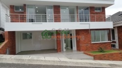 CASA EN VENTA RUITOQUE COUNTRY CLUB