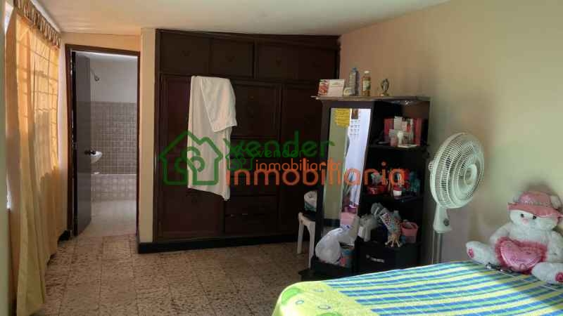 CASA EN VENTA FLORIDABLANCA - LAGOS 1 CENTRO COMERCIAL CARACOLI