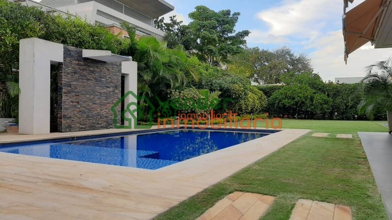 moderna casa en venta conjunto trinitarios floridablanca