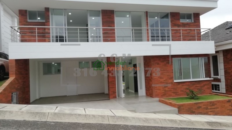 CASA EN VENTA RUITOQUE COUNTRY CLUB